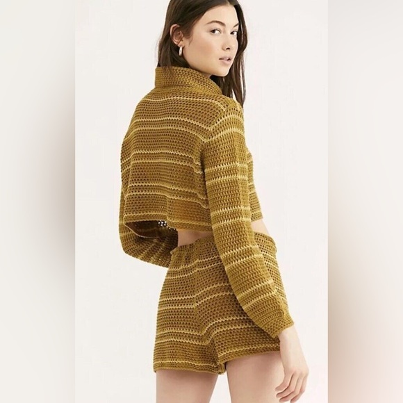 Free People Beach Montauk Dunes Crochet Set Size XS Sweater & Shorts BLACK - Picture 7 of 8